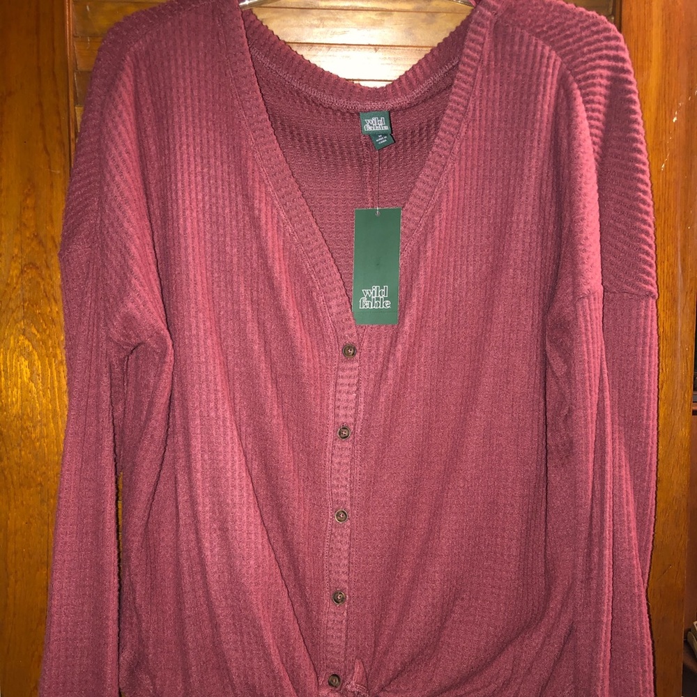 Women’s Maroon Waffle Knit Tie Bottom Sweater NWT